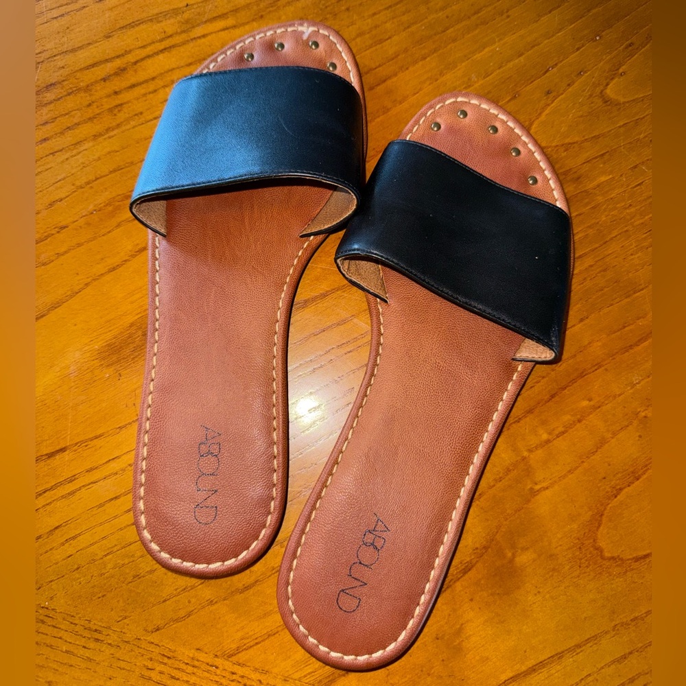 ABOUND Black Leather Slide Sandals | Minimalist Flat Slides | Women’s 6M